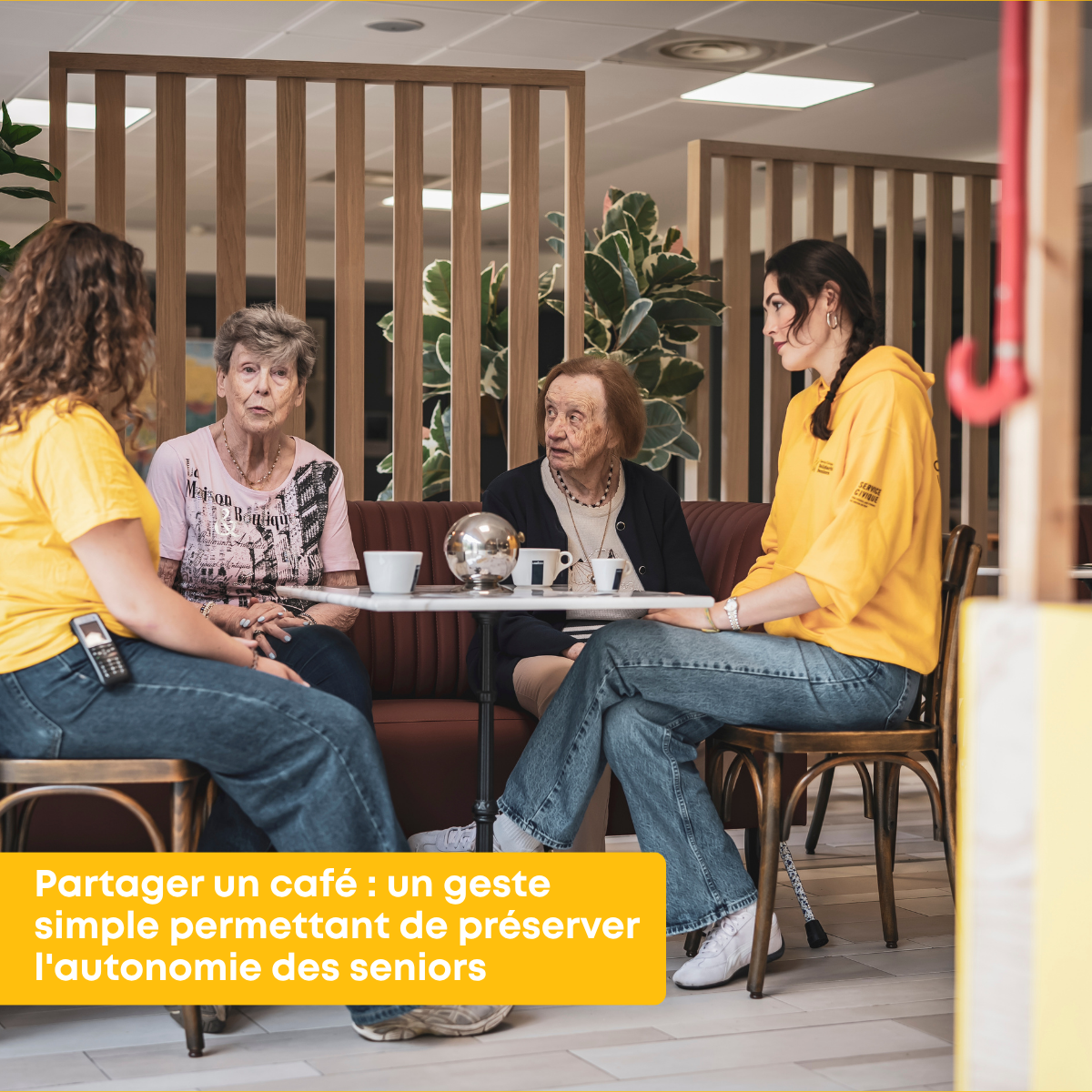 Partager un café : un geste simple permettant de préserver l'autonomie des seniors
